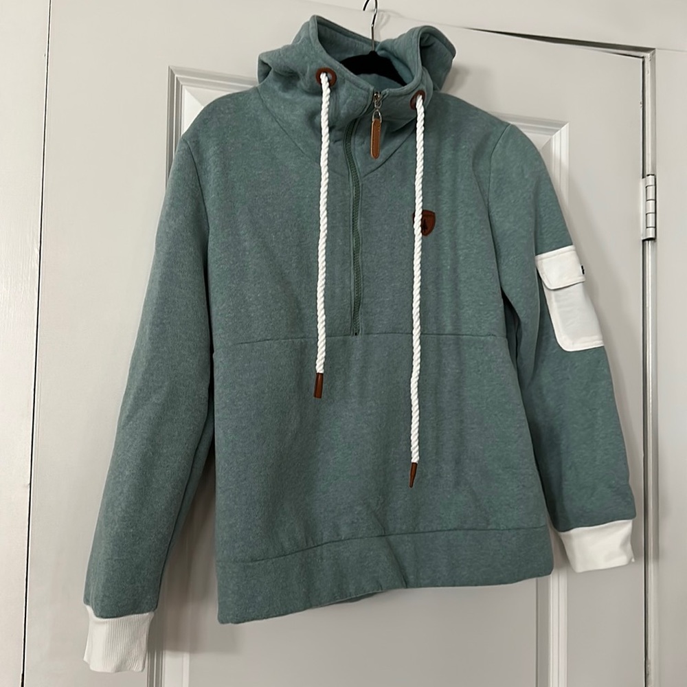 Wanakome -like teal and white hoodie women’s small